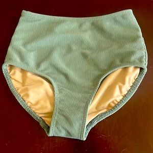 Five Dancewear green ribbed briefs